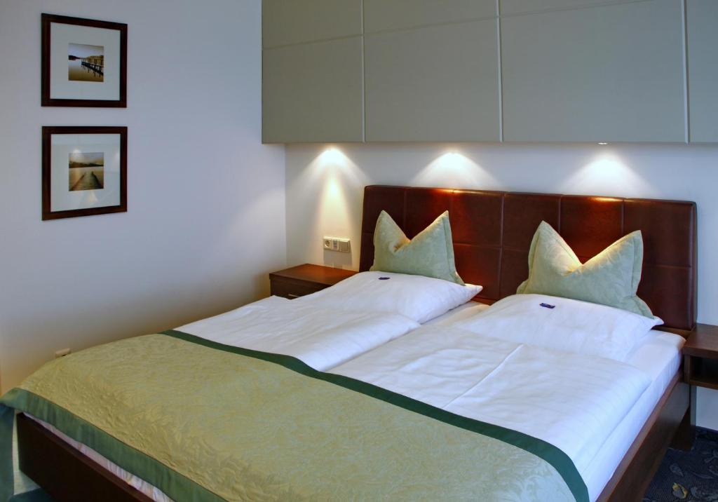 Hotel Landhaus Pollmeyer Friesoythe Room photo